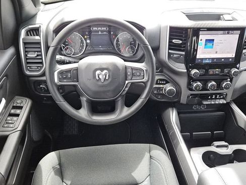 New 2026 RAM 1500 Express AWD/4WD image 12