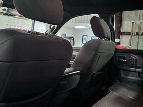 Used 2021 RAM 1500 Classic Warlock w/ Luxury Group AWD/4WD image 7