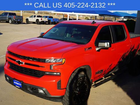 Used 2019 Chevrolet Silverado 1500 RST image 13