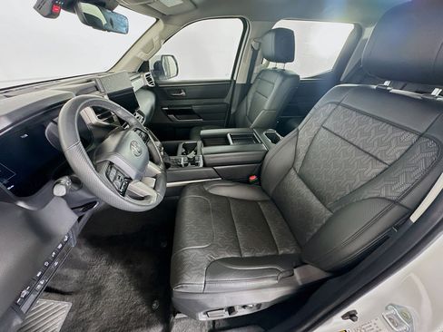 Used 2024 Toyota Tundra Limited w/ Power Package AWD/4WD image 13