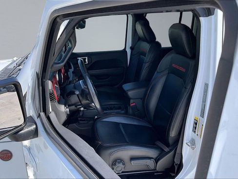 Certified 2021 Jeep Wrangler Unlimited Rubicon AWD/4WD image 3
