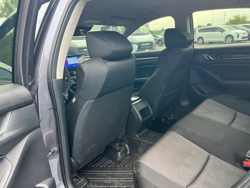 Used 2020 Honda Accord LX image 12