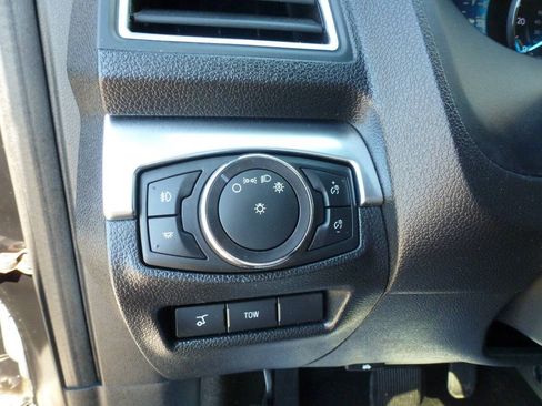 Used 2017 Ford Explorer Sport AWD/4WD image 27