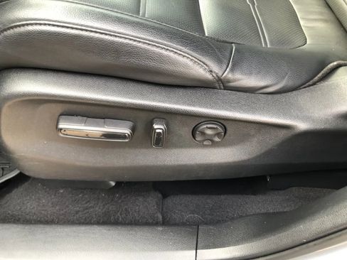 Used 2019 Honda CR-V EX-L image 14