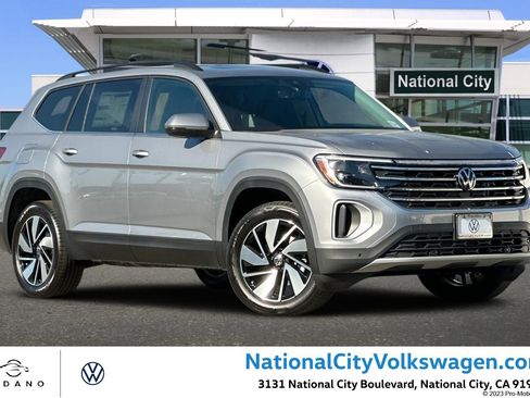 New 2026 Volkswagen Atlas SE FWD image 1