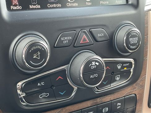 Used 2015 RAM 3500 Laramie Longhorn image 15