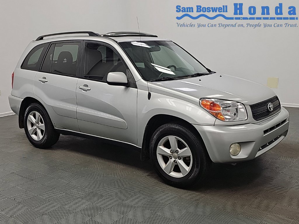 Used 2005 Toyota RAV4 2WD w/ "L" Pkg image 1