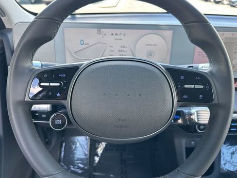 Used 2024 Hyundai Ioniq 5 SE RWD image 27