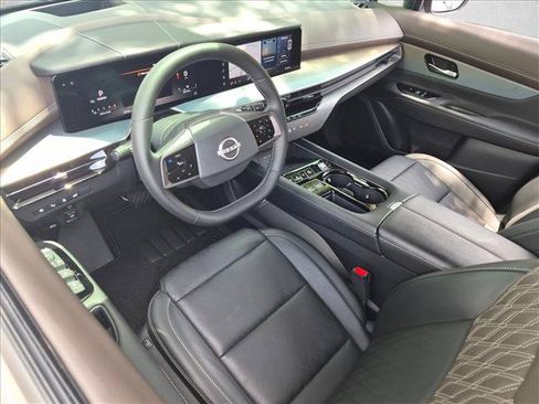 Used 2025 Nissan Murano Platinum w/ Cargo Package AWD/4WD image 10