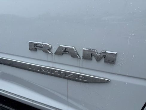 Used 2024 RAM 2500 Limited image 12