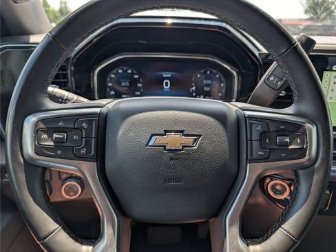 Used 2025 Chevrolet Silverado 1500 LT AWD/4WD image 22
