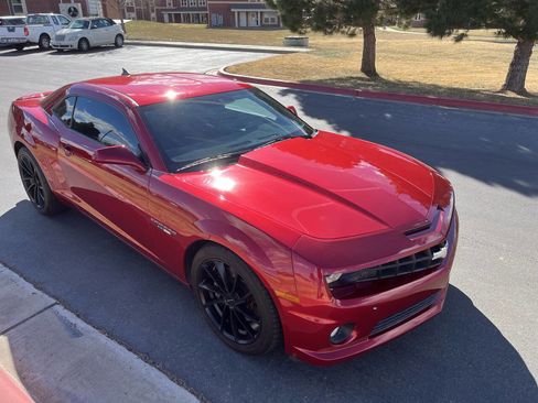 Used 2012 Chevrolet Camaro SS image 7