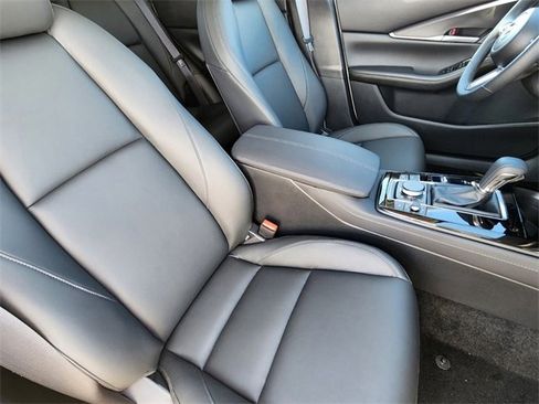 New 2025 MAZDA CX-30 AWD 2.5 S w/ Select Sport Pkg image 17