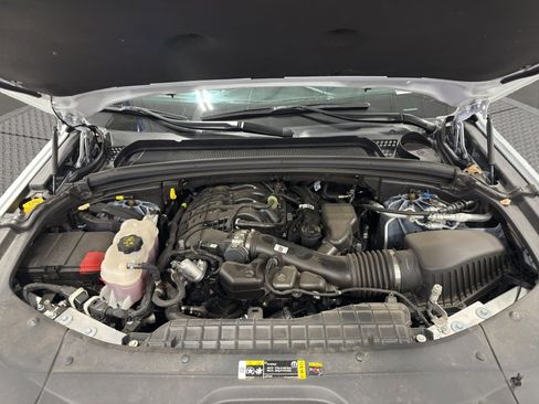 Used 2024 Jeep Grand Cherokee Summit AWD/4WD image 18