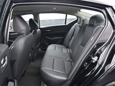 Certified 2025 Nissan Altima 2.5 SL image 13