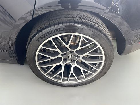 Used 2020 Porsche Macan S w/ Premium Package Plus image 36