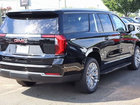 New 2025 GMC Yukon XL Elevation image 7