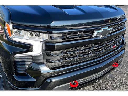 Used 2024 Chevrolet Silverado 1500 LT Trail Boss AWD/4WD image 30