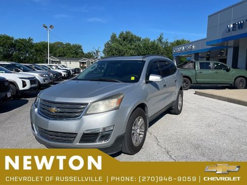 Used 2015 Chevrolet Traverse LT AWD/4WD image 3