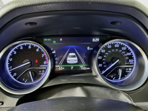 Used 2019 Toyota Camry XLE FWD image 27