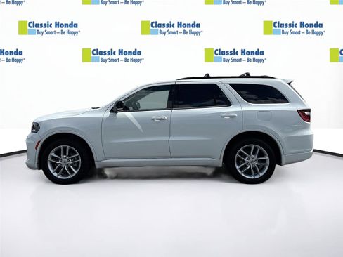 Used 2023 Dodge Durango GT image 4