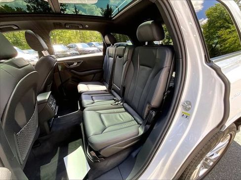 Used 2023 Audi Q7 2.0T Premium AWD/4WD image 23