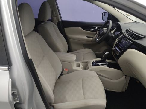 Used 2019 Nissan Rogue Sport SV FWD image 21