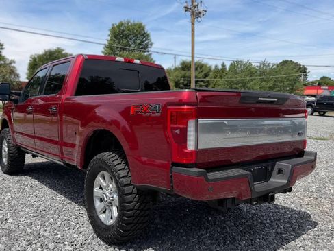 Used 2018 Ford F250 Platinum w/ Platinum Ultimate Package AWD/4WD image 5