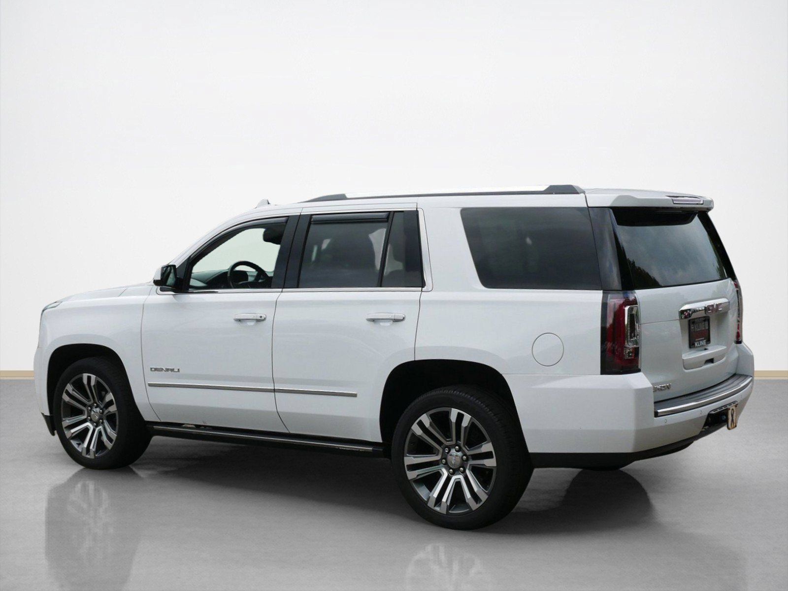 Used 2018 GMC Yukon Denali w/ Denali Ultimate Package AWD/4WD image 5