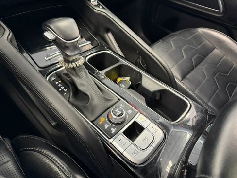 Used 2021 Kia Telluride SX w/ SX Prestige Package image 47