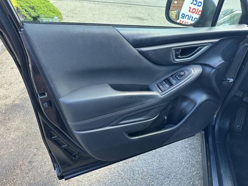 Used 2019 Subaru Forester w/ Popular Package #1 AWD/4WD image 17