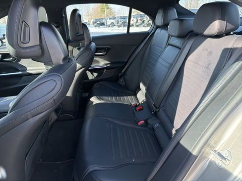 Used 2022 Mercedes-Benz C 300 4MATIC Sedan image 15
