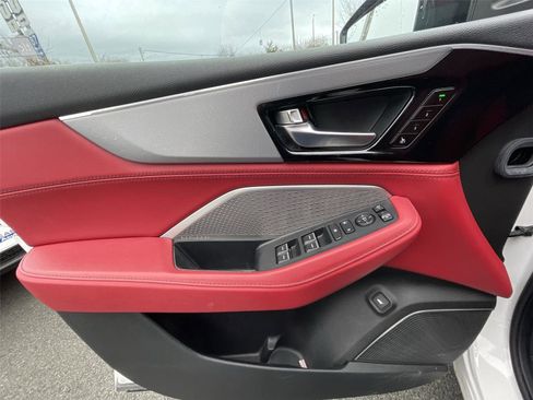 Used 2023 Acura MDX A-Spec image 12