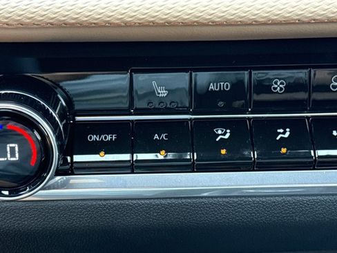 New 2027 Chevrolet Equinox ACTIV FWD image 19