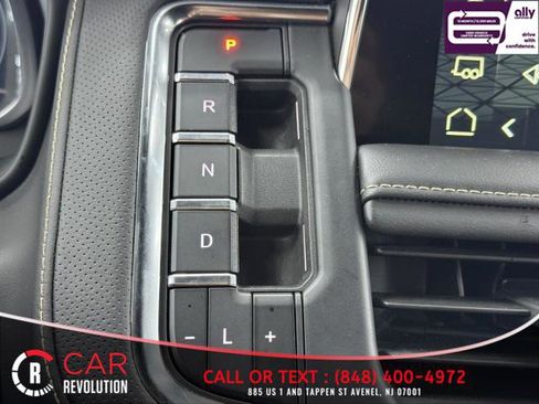 Used 2024 GMC Yukon XL SLT image 22