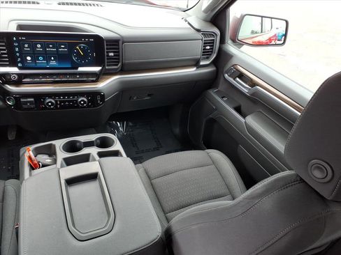 Certified 2022 Chevrolet Silverado 1500 LT image 12