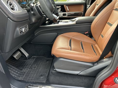 Certified 2025 Mercedes-Benz G 63 AMG 4MATIC image 19