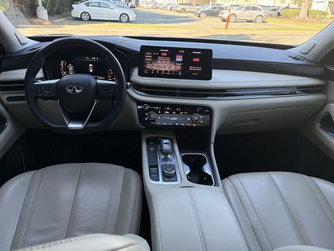 Certified 2023 INFINITI QX60 Sensory w/ Vision Package image 19