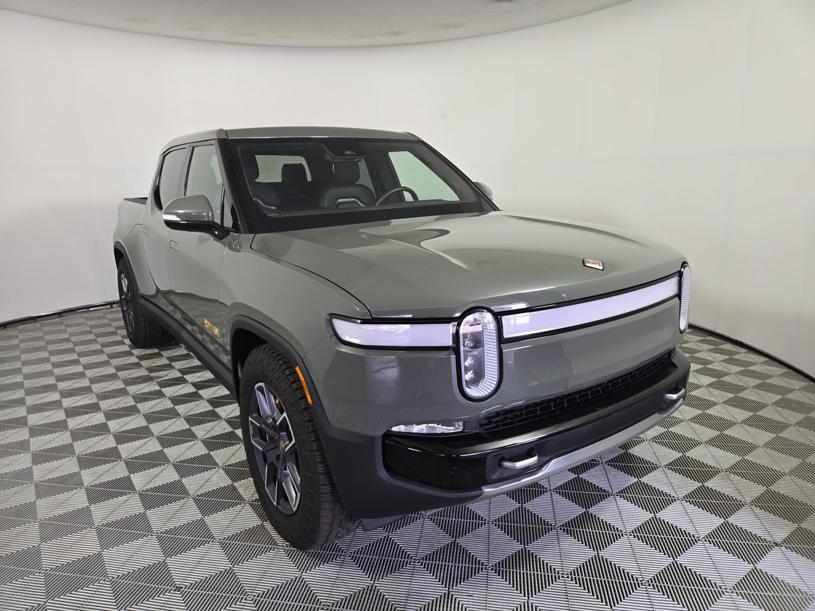 Used 2022 Rivian R1T Launch Edition AWD/4WD image 7