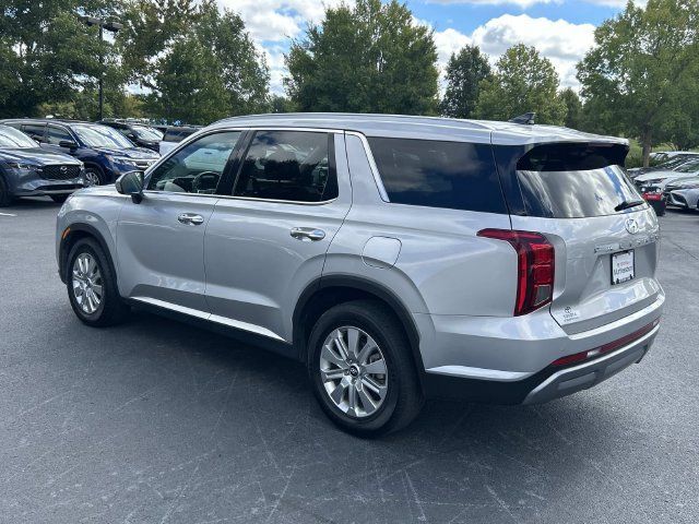 Used 2024 Hyundai Palisade SEL FWD image 6