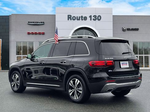 Used 2024 INFINITI QX60 Autograph w/ Cargo Package image 3