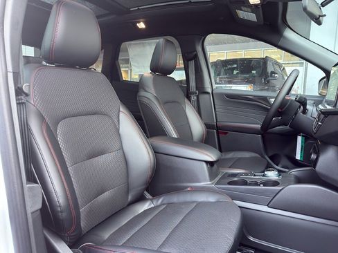 New 2026 Ford Escape ST-Line Select w/ Tech Pack #2 image 37