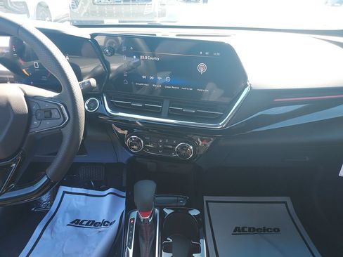 New 2026 Chevrolet Trax RS w/ Driver Confidence Package FWD image 20