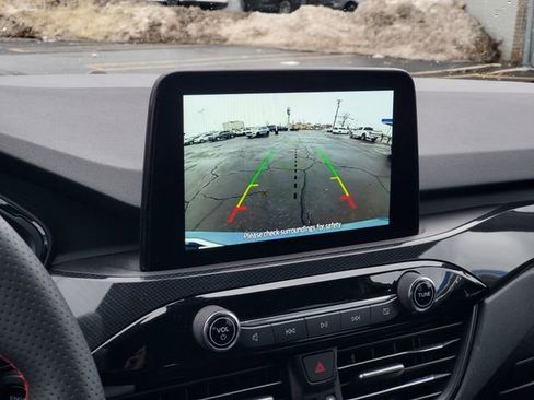 Used 2023 Ford Escape ST-Line image 19