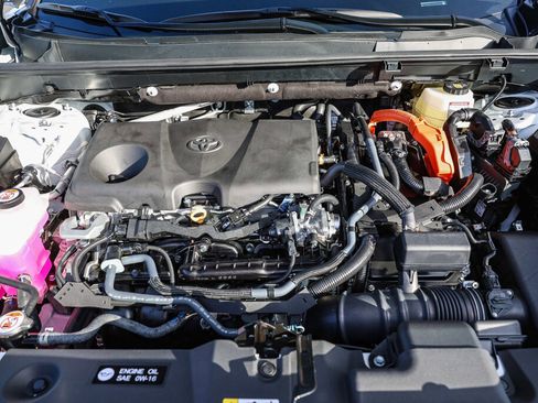 Certified 2025 Toyota RAV4 LE image 16