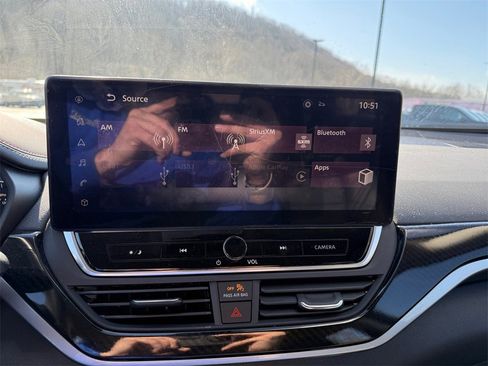 Used 2024 Nissan Altima 2.5 SR w/ SR Premium Package image 14