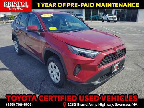 Used 2024 Toyota RAV4 LE AWD/4WD image 1