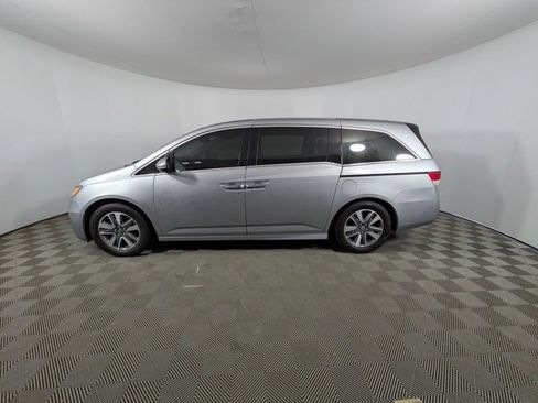Used 2016 Honda Odyssey Touring image 25