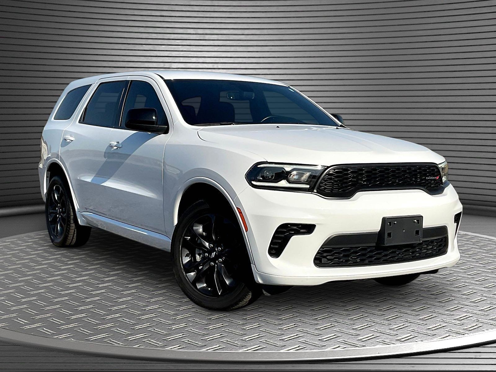 Used 2025 Dodge Durango GT AWD/4WD image 1