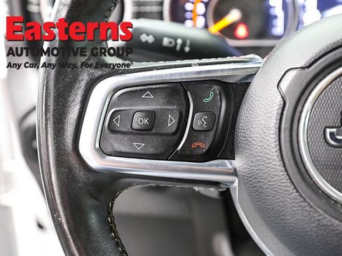 Used 2018 Jeep Wrangler Unlimited Sahara AWD/4WD image 68